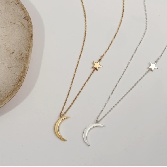 Gold 14k Gold Plated Moon & Star Chain Necklace - Picture 3 of 3